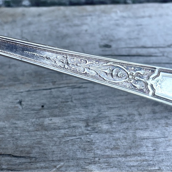 Rogers international silver ancestral, silver plated salad fork flatware 1924 - Picture 5 of 8